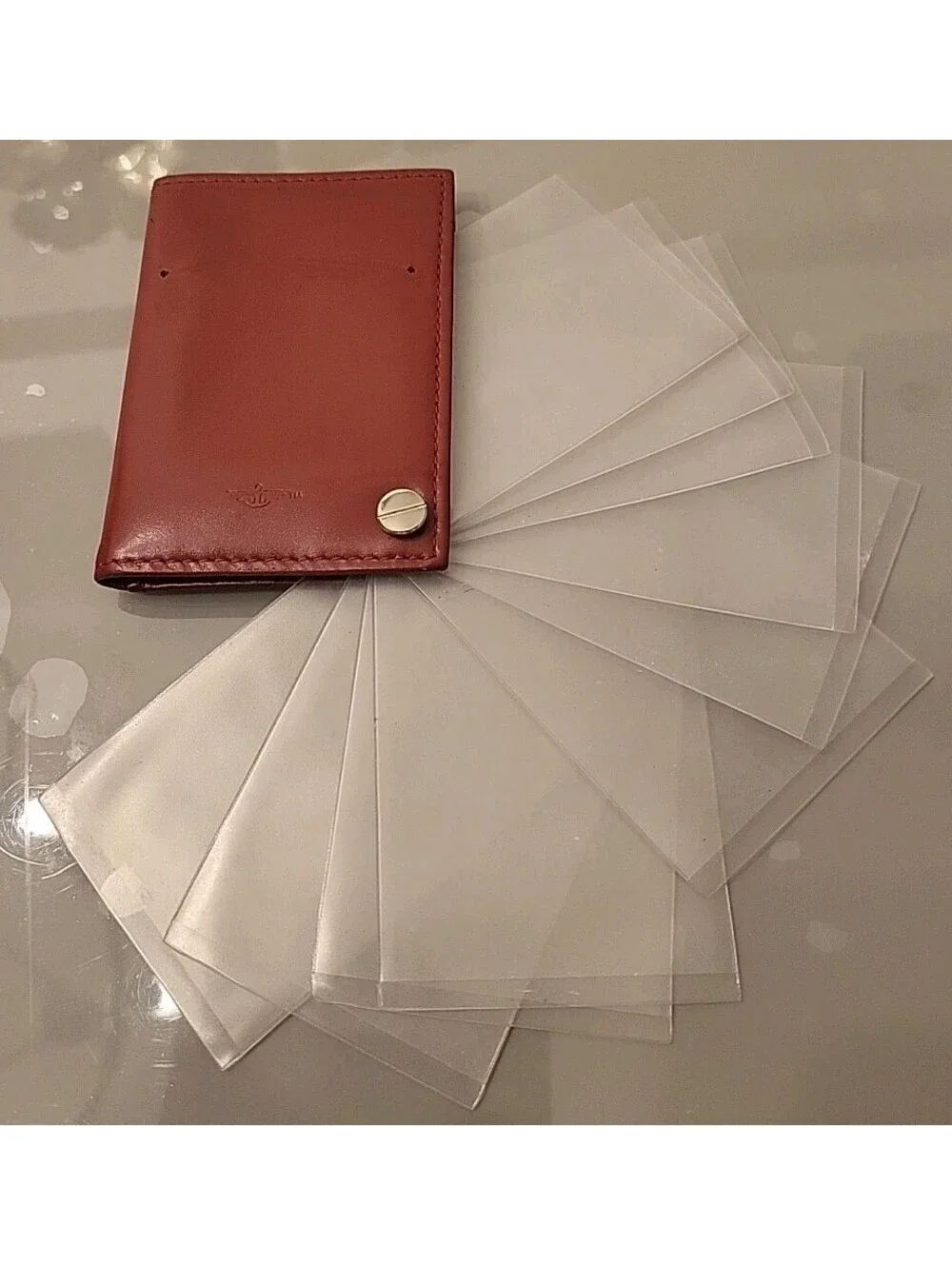 Vintage Dockers Burgundy Genuine Leather Credit Card Photo Holder wallet EUC
